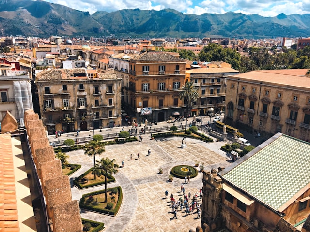 United Airlines Upgrade Economy to Business – Newark to Palermo